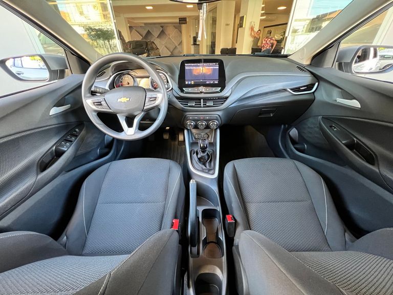 Chevrolet ONIX SEDAN Plus LT 1.0 12V Flex 4p Mec.