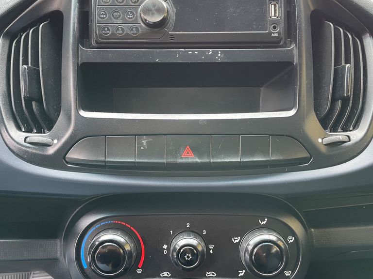 Fiat UNO ATTRACTIVE 1.0 Fire Flex 8V 5p