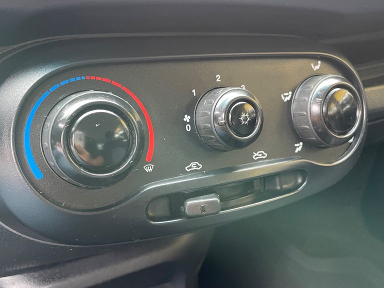 Fiat UNO ATTRACTIVE 1.0 Fire Flex 8V 5p