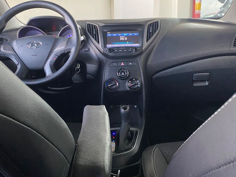 Hyundai HB20S C.Style/C.Plus1.6 Flex 16V Aut. 4p