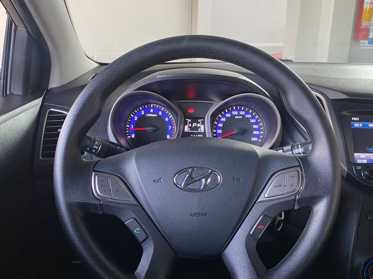 Hyundai HB20S C.Style/C.Plus1.6 Flex 16V Aut. 4p