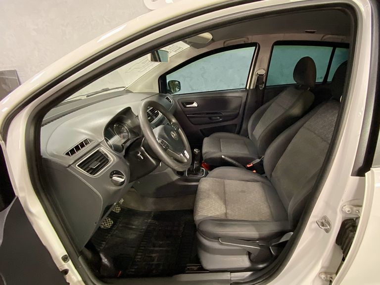VolksWagen Fox 1.0 Mi Total Flex 8V 5p