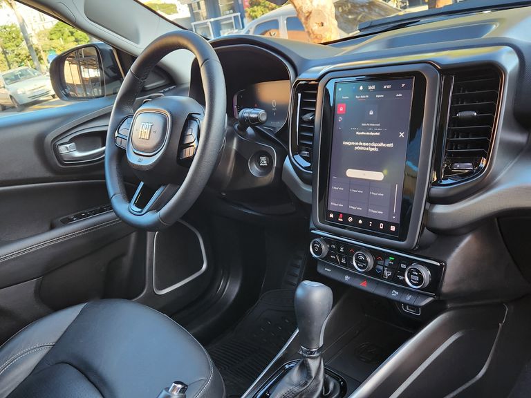 Fiat Toro Volcano 1.3 T270 4x2 Flex Aut.