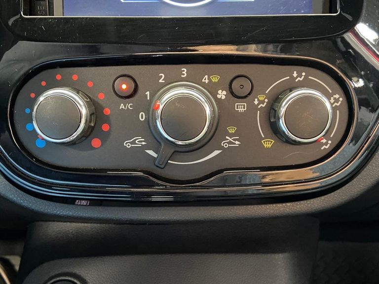 Renault CAPTUR Life 1.6 16V Flex 5p Aut.