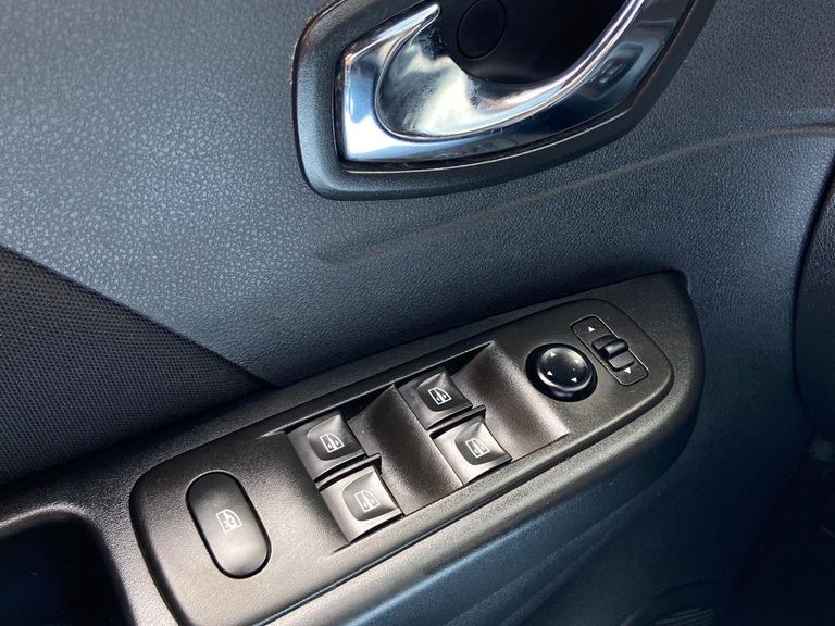 Renault CAPTUR Life 1.6 16V Flex 5p Aut.