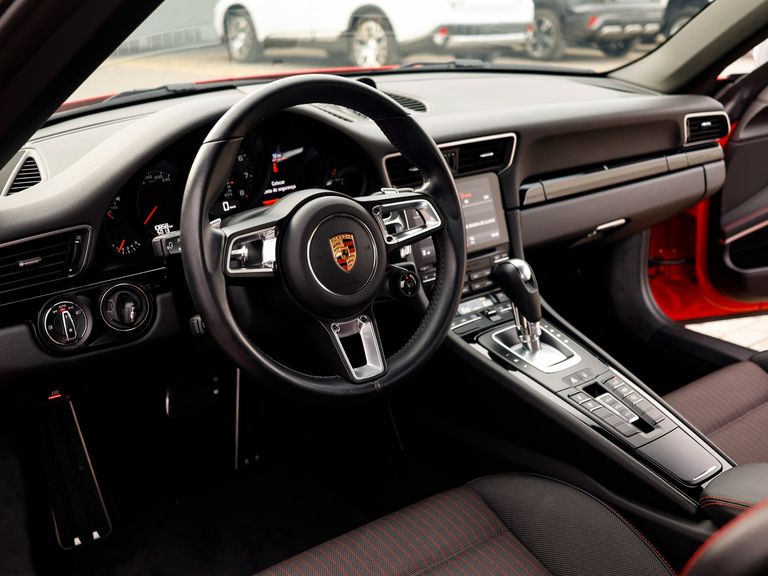 Porsche 911 Carrera T 3.0 370cv