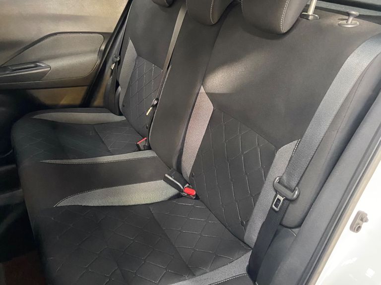 Nissan KICKS S Direct 1.6 16V Flex 5p Aut.