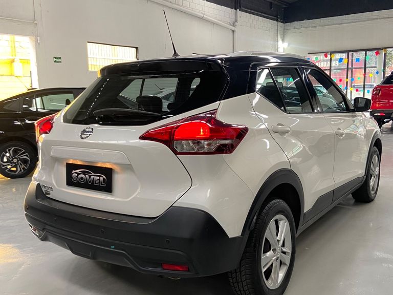 Nissan KICKS S Direct 1.6 16V Flex 5p Aut.