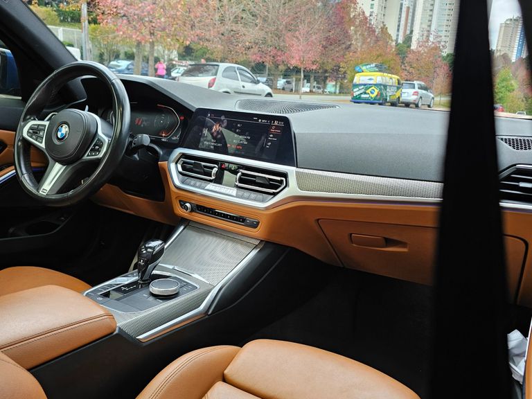 BMW 320iA 2.0 TB M Sport A.Flex/M.Sport 4p