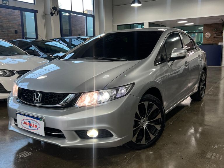 Honda Civic Sedan LXR 2.0 Flexone 16V Aut. 4p