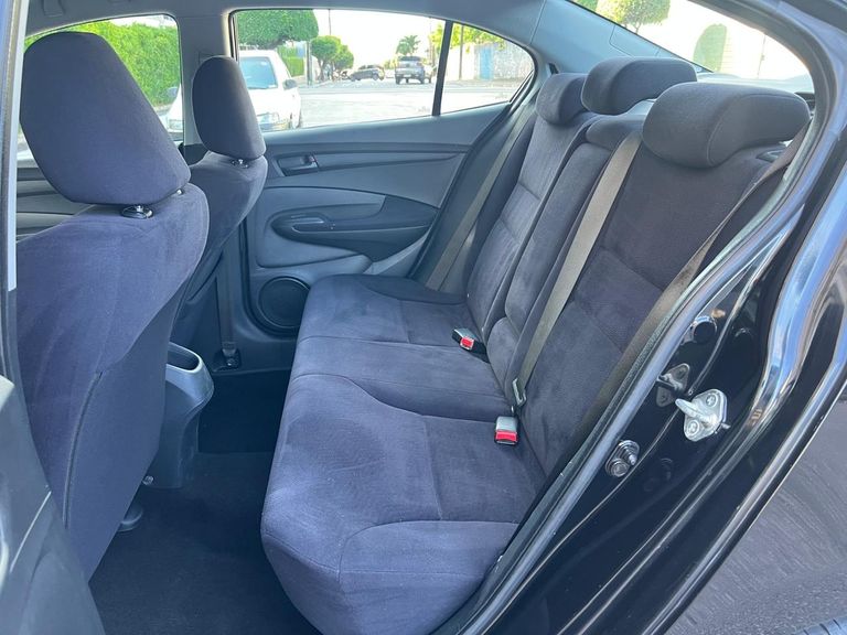 Honda CITY Sedan LX 1.5 Flex 16V 4p Aut.