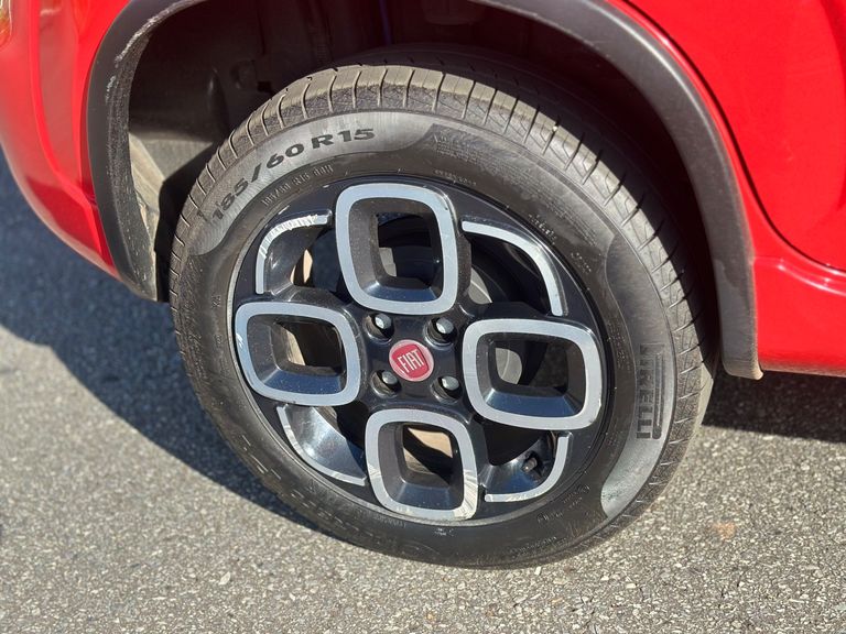 Fiat UNO SPORTING 1.4 EVO Fire Flex 8V 4p