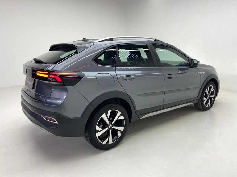 VolksWagen Nivus Highline 1.0 200 TSI Flex Aut.