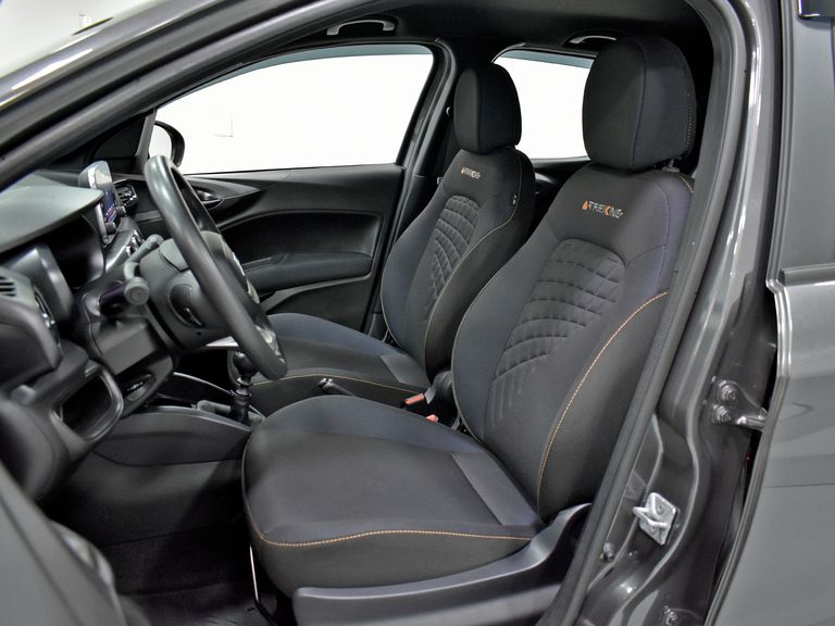 Fiat ARGO TREKKING 1.3 8V Flex