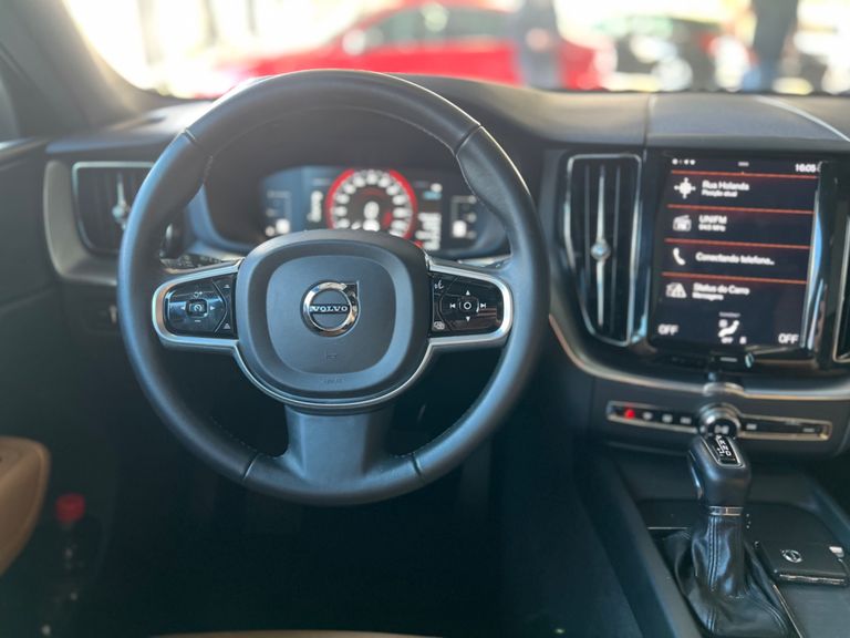 Volvo XC 60 T-5 MOMENTUM 2.0 254cv AWD 5p