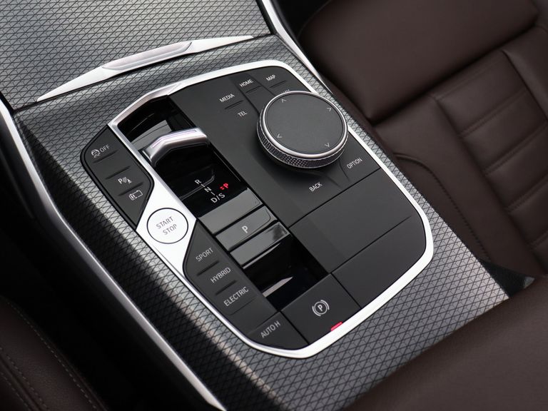 BMW 330e M Sport 2.0 Turbo Híbrido Aut.