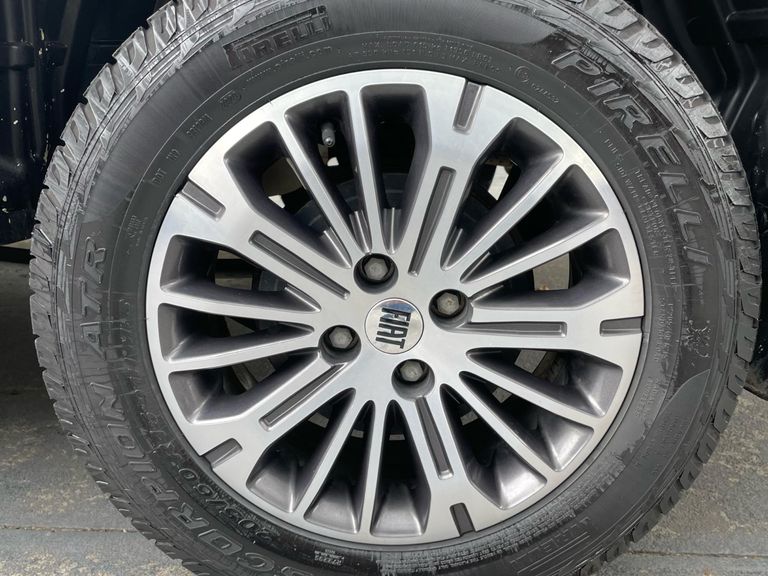 Fiat Strada Ranch 1.3 Flex 8V CD Aut.
