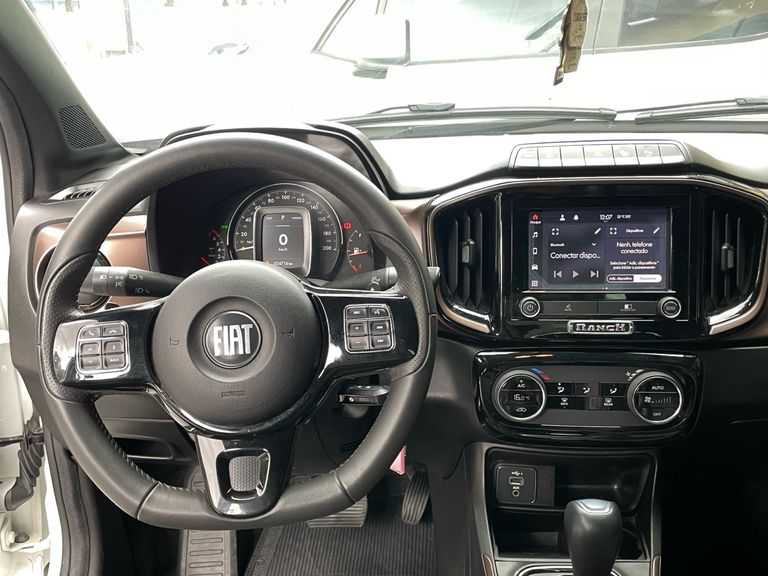 Fiat Strada Ranch 1.3 Flex 8V CD Aut.