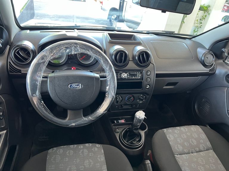 Ford Fiesta S 1.0 8V Flex 5p