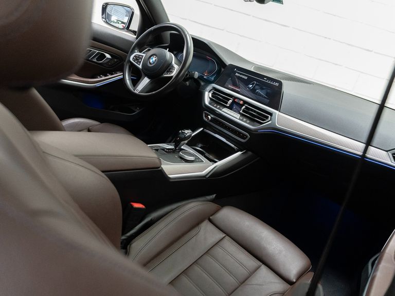 BMW 320iA 2.0 TB M Sport A.Flex/M.Sport 4p