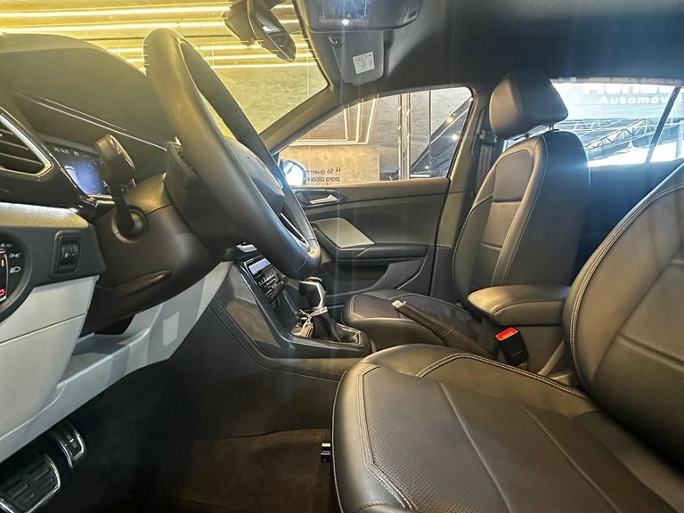 VolksWagen T-Cross Highline 1.4 TSI Flex 16V 5p Aut