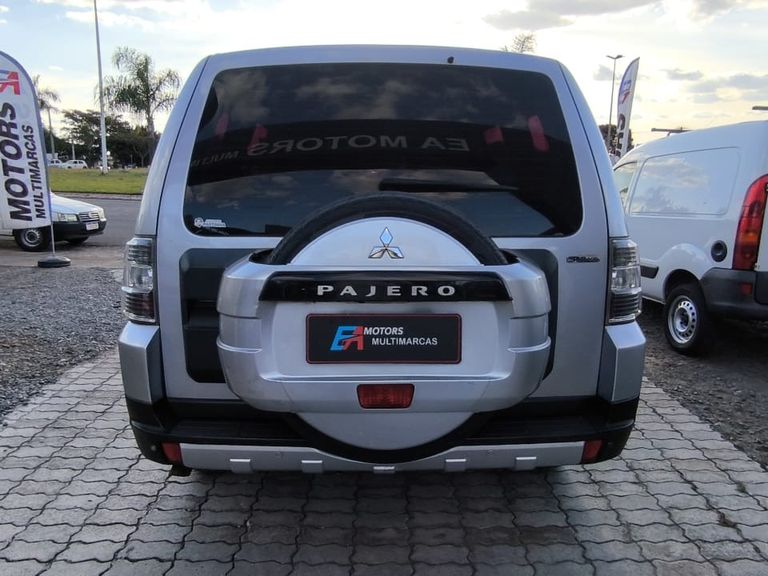 Mitsubishi Pajero GLS Full 3.8 V6 250cv 5p Aut.