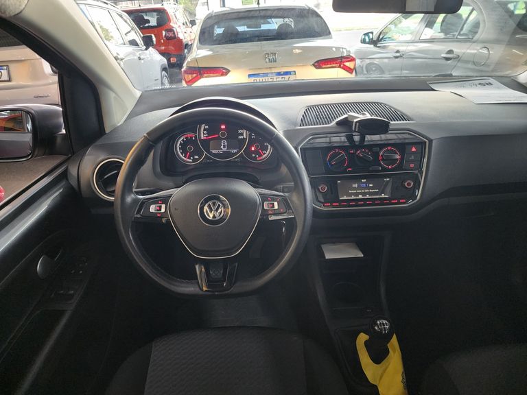 VolksWagen up! move 1.0 TSI Total Flex 12V 5p
