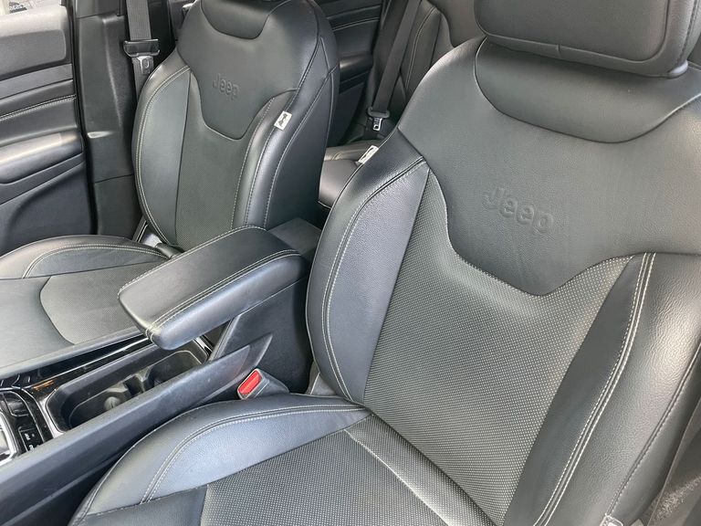 Jeep COMPASS T270 80 Anos 1.3 TB 4x2 Flex Aut