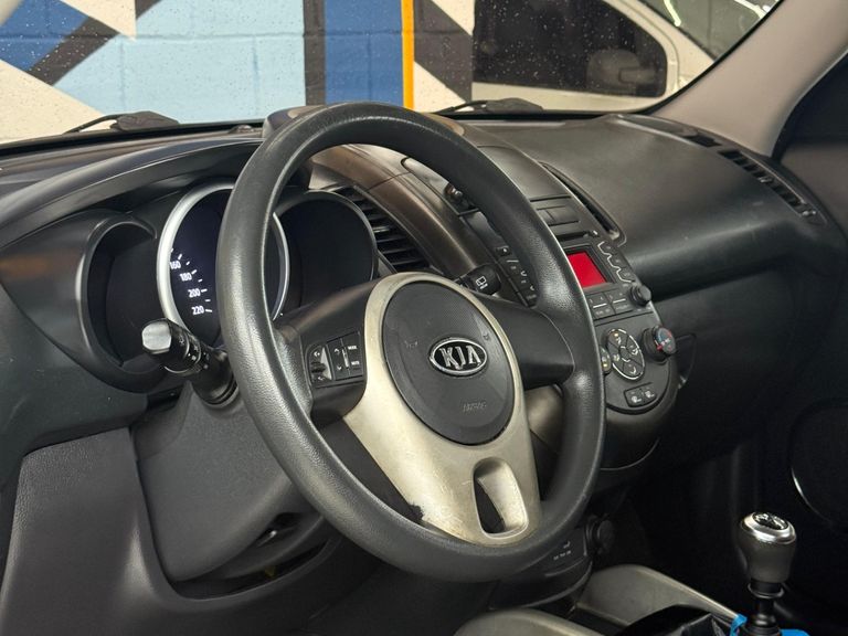 Kia Motors SOUL 1.6/ 1.6 16V FLEX Mec.