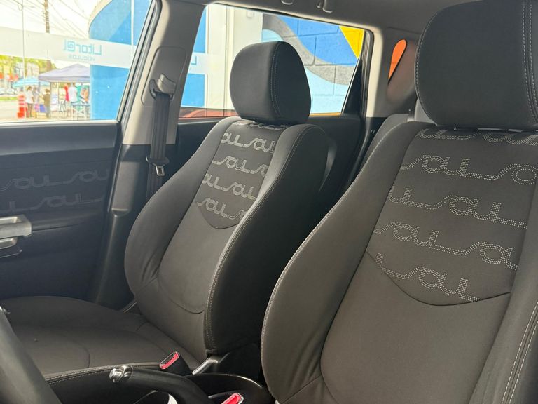 Kia Motors SOUL 1.6/ 1.6 16V FLEX Mec.