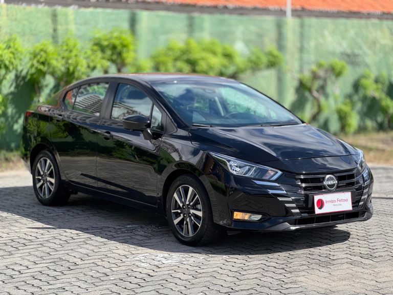 Nissan VERSA Advance 1.6 16V Flex Aut.