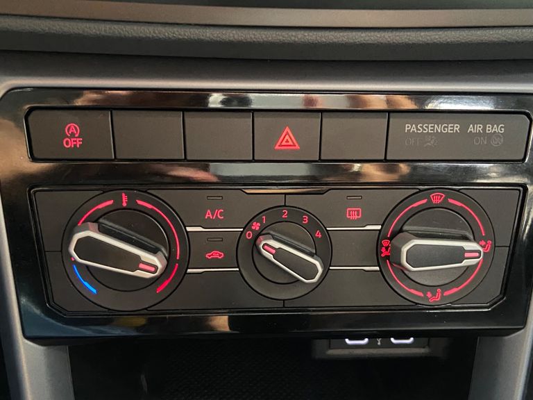 VolksWagen T-Cross 1.0 TSI Flex 12V 5p Aut.