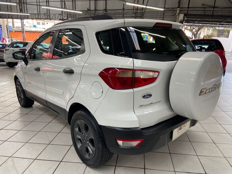 Ford EcoSport FREESTYLE 1.5 12V Flex 5p Mec.