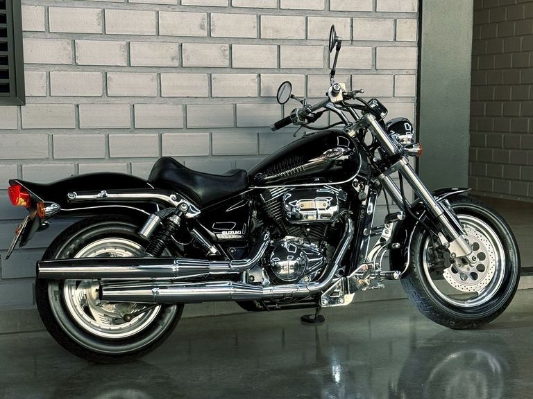 SUZUKI MARAUDER 800
