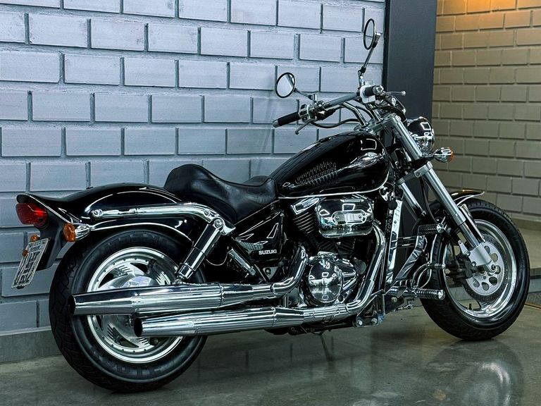 SUZUKI MARAUDER 800