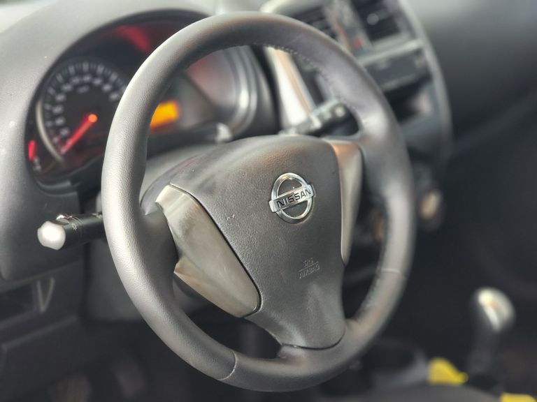 Nissan MARCH S 1.0 12V Flex 5p