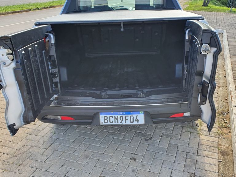 Fiat Toro Freedom 1.8 16V Flex Aut.