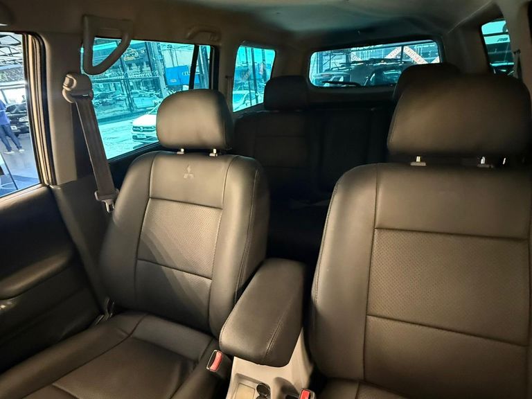 Mitsubishi Pajero Sport 3.5 V6 Flex 4x4 Aut.