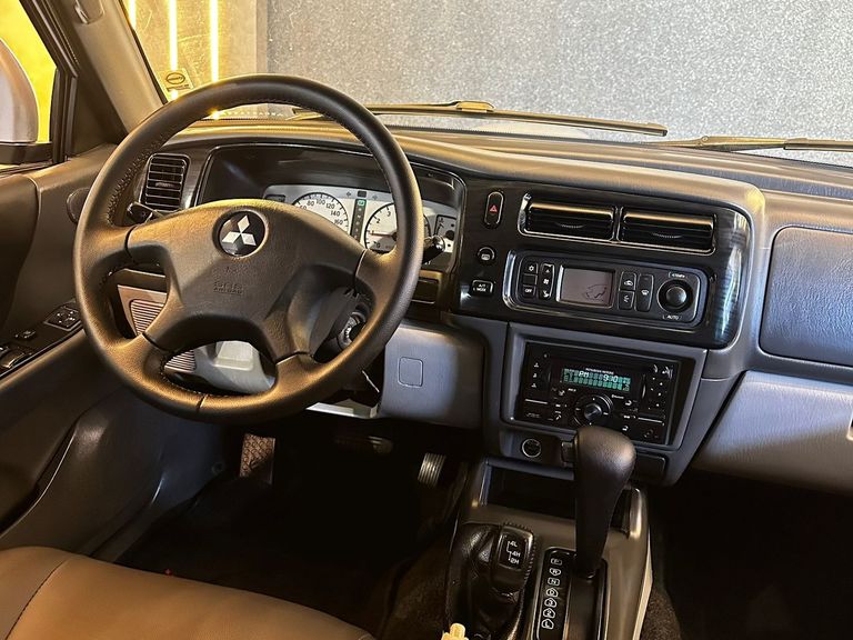 Mitsubishi Pajero Sport 3.5 V6 Flex 4x4 Aut.