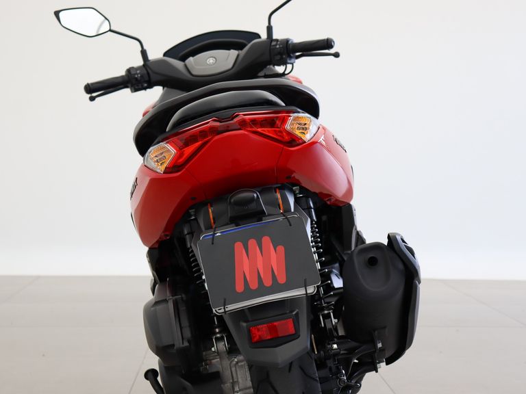 YAMAHA NMAX Connected 160 ABS