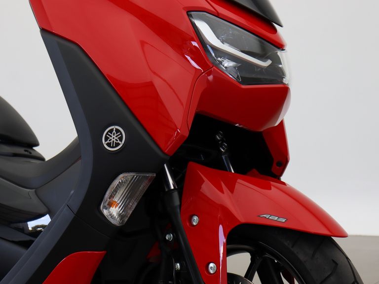 YAMAHA NMAX Connected 160 ABS