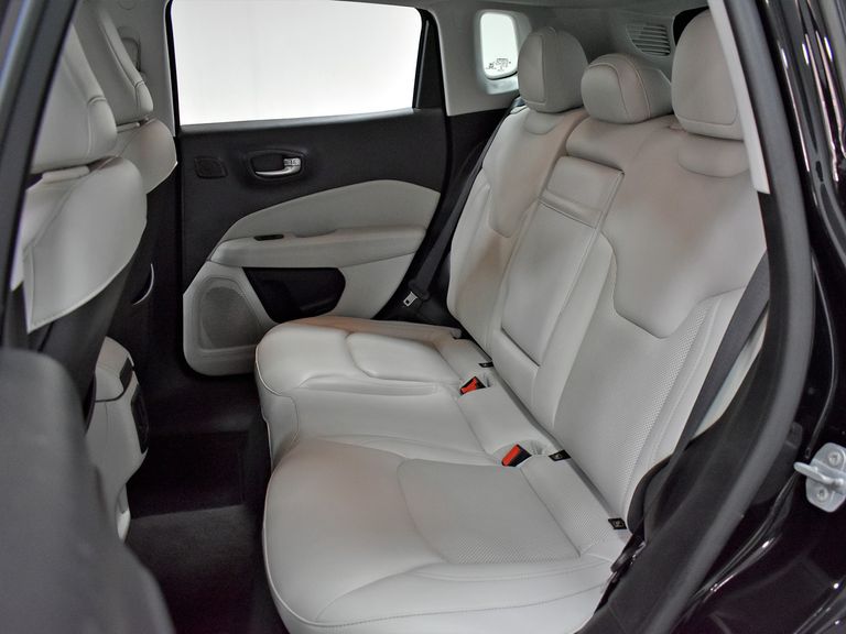 Jeep COMPASS LONGITUDE 2.0 4x2 Flex 16V Aut.