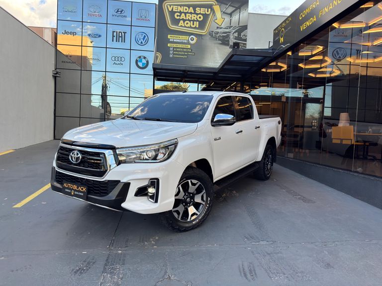 Toyota Hilux CD SRX 4x4 2.8 TDI 16V Diesel Aut.