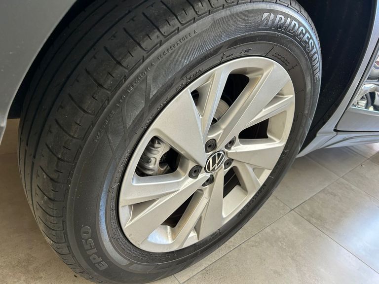 VolksWagen Nivus Comfortline 1.0 200 TSI Flex Aut.