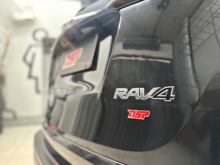Toyota RAV4 2.0 4x2 16V Aut.