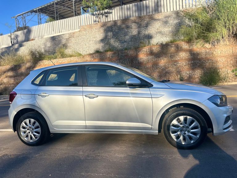 VolksWagen Polo 1.6 MSI Flex 16V 5p