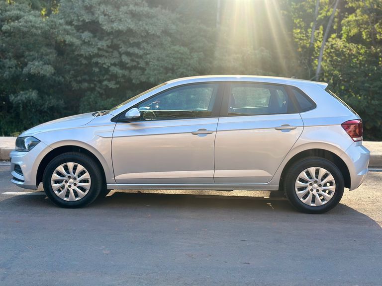 VolksWagen Polo 1.6 MSI Flex 16V 5p