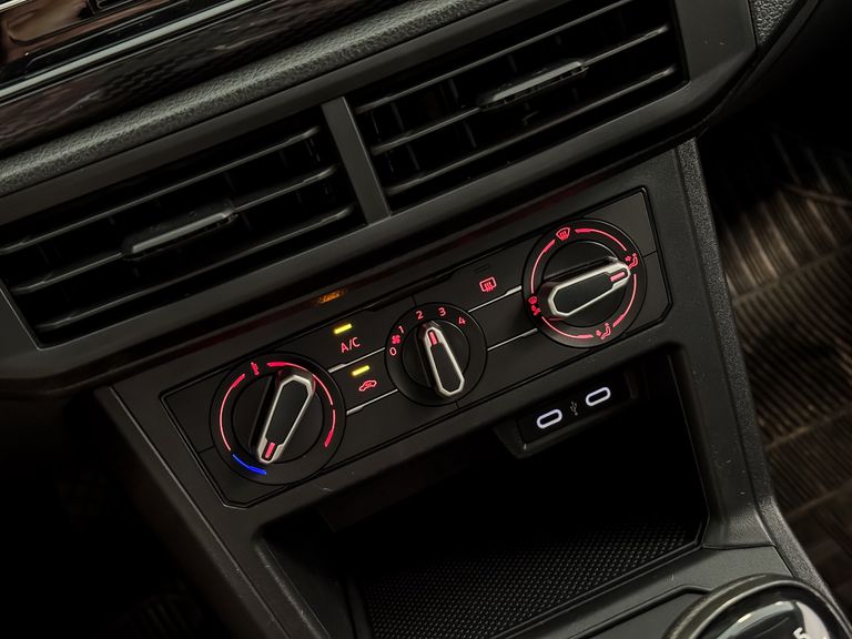 VolksWagen Polo 1.0 MPI Flex 12V 5p