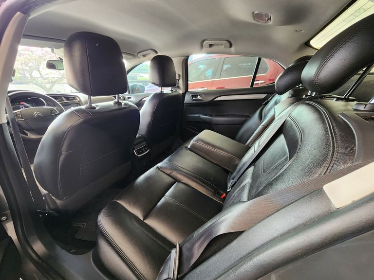 Citroën C4 LOUNGE Live Bus. 1.6 Flex Aut.