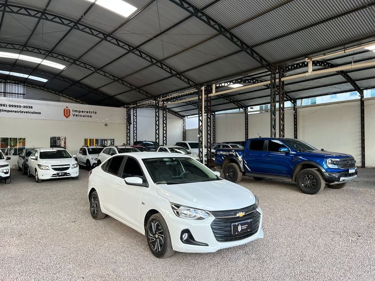 Chevrolet ONIX SEDAN Plus LT 1.0 12V Flex 4p Mec.
